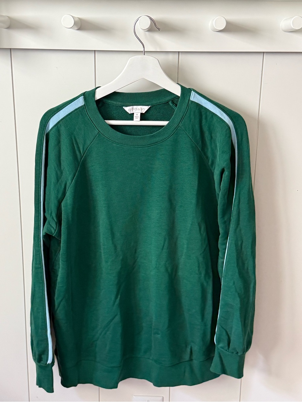 crown & ivy Green Sweatshirt with Light Blue Accent